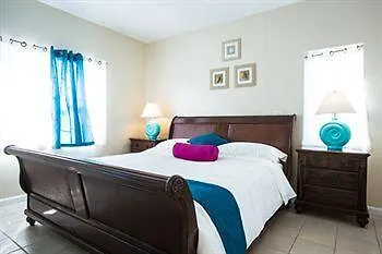Inn At Grace Bay